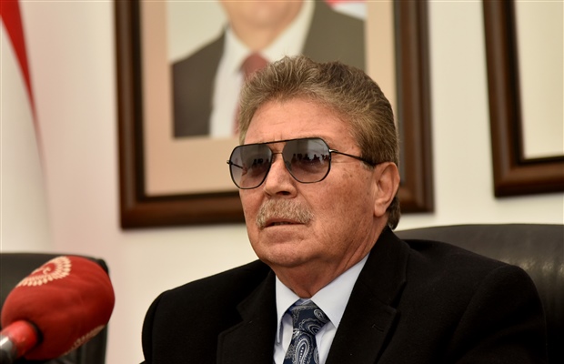 UBP’de kriz derinleşiyor: Usulsüz kongreler yargıda, Üstel ‘erken seçim’ için Ankara’da