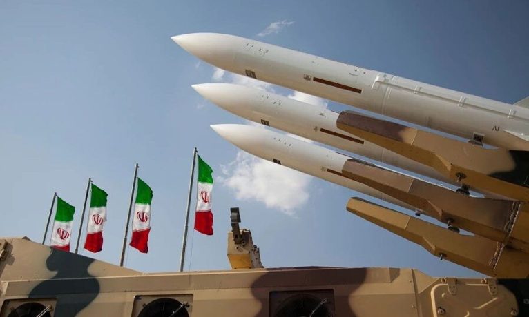 İran’dan İsrail’e misilleme: Füze ve İHA dalgası başladı, Tahran’da patlamalar sürüyor