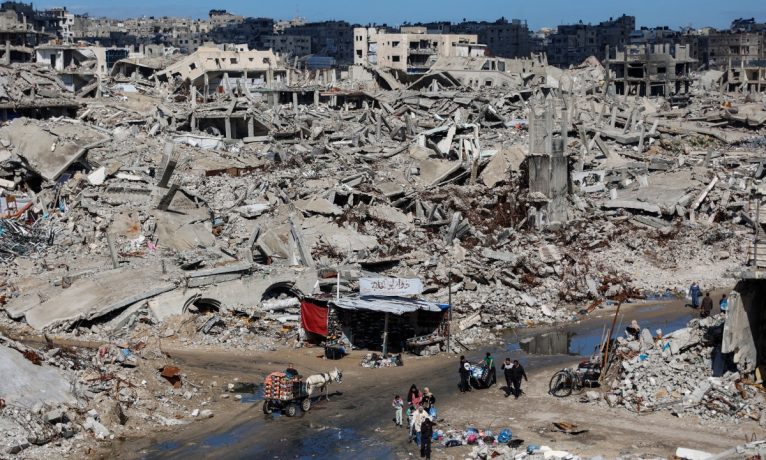 İsrail istihbarat şefinin kardeşine, Gazze’ye sigara kaçırmaktan dava açıldı