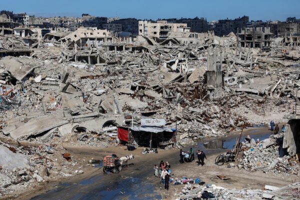İsrail istihbarat şefinin kardeşine, Gazze’ye sigara kaçırmaktan dava açıldı