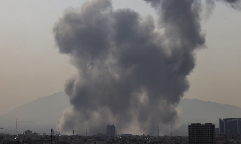 Son Dakika: İsrail, İran’a saldırı başlattı!