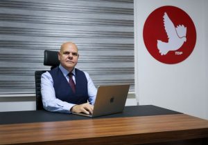 Özkunt: “İktidarın korkusu erken seçim değil, hapse girmek”