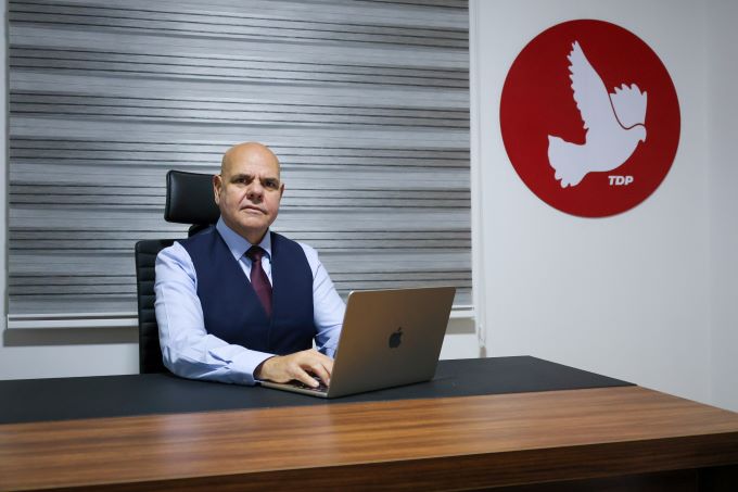 Özkunt: “İktidarın korkusu erken seçim değil, hapse girmek”