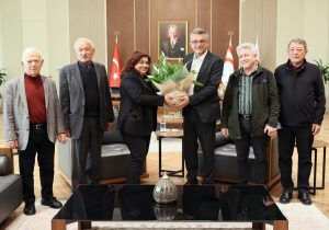 Barış Derneği heyeti Cumhurbaşkanlığı’nda