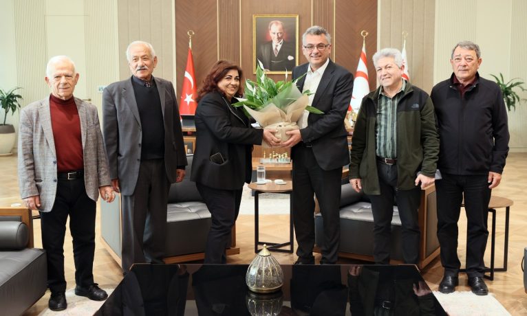 Barış Derneği heyeti Cumhurbaşkanlığı’nda