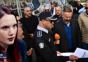 Nazlı: “Polis Bakanlar Kurulu’nun tebliğ memuru değildir”