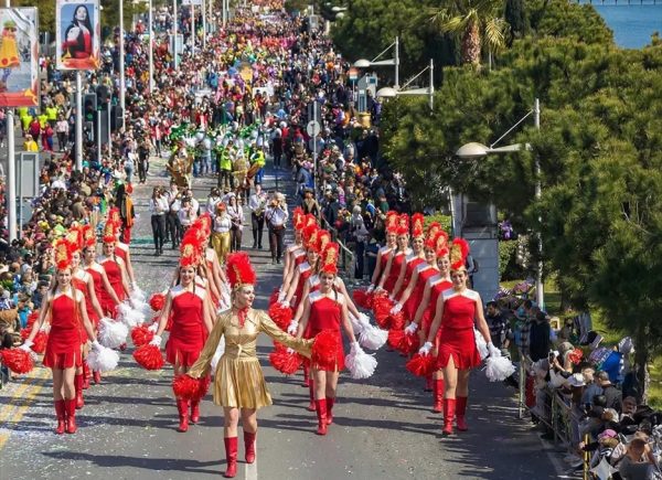 Limasol renk cümbüşüne hazır: 115 araçlı dev karnaval geçidi başlıyor