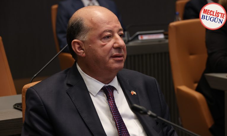 Sağlık Bakanı Dinçyürek: “Hekimlerin neden grev yaptığı hala net değil”