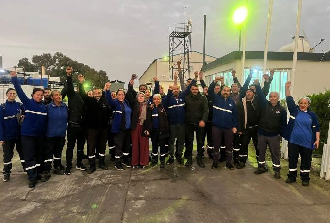 Ektam Kıbrıs LTD’de işçiler iş güvencesi için greve çıktı