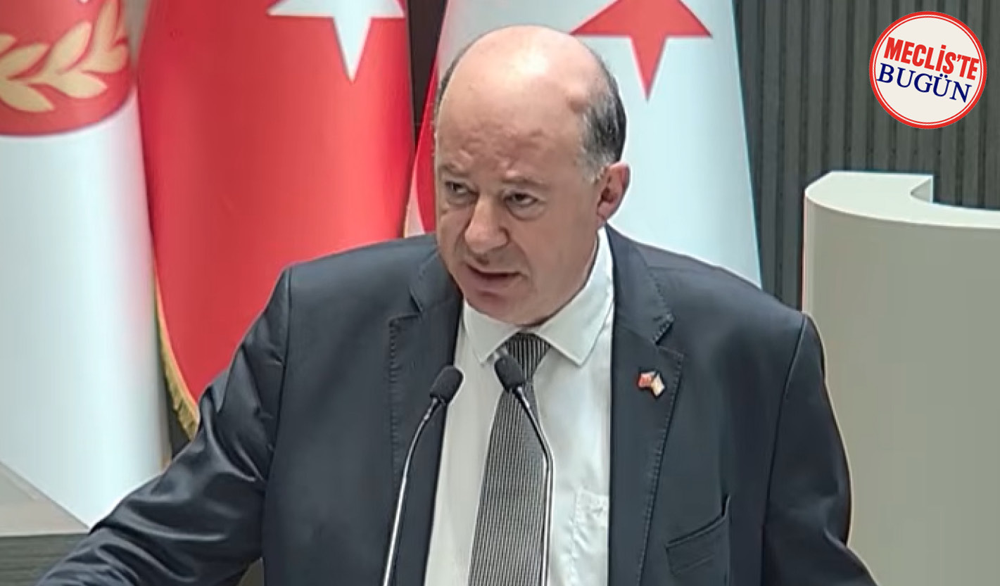 Dinçyürek el yükseltti: “Hekimlerin maaşı 719 bin değil, 800’e yaklaşıyor”