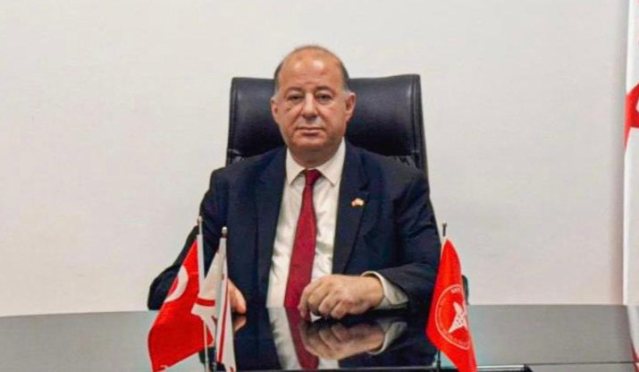 Sağlıkta kriz sürerken Dinçyürek’ten denetim sopası, maaş hesabı