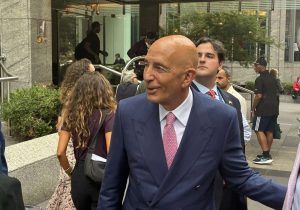 ABD Büyükelçisi Barrack: “Türkiye altı ay içinde F-35 programına dönebilir“