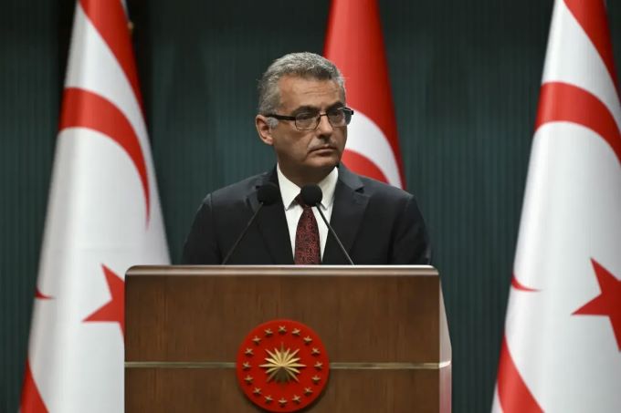 Erhürman’dan protokol mesajı: “Anayasal çerçevede hareket edeceğiz”