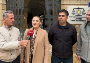 UBP’de 9 örgüt kongresi iptal edildi | Örgüt başkanları mahkeme önünde hak, hukuk ve adalet çağrısı yaptı