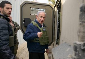 İran Devrim Muhafızları: Netanyahu’nun ofisi Hayber füzeleriyle hedef alındı