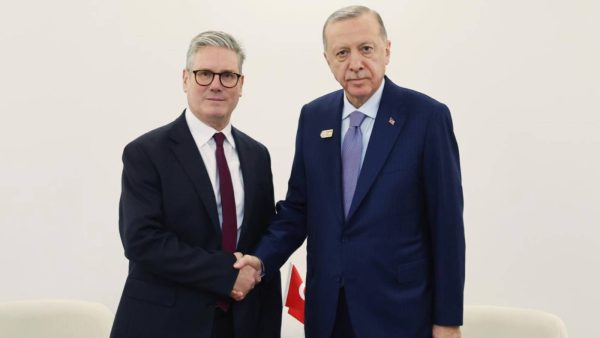 Erdoğan ile Starmer telefonda görüştü: Gündem İran ve bölgesel gerilim