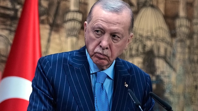 Erdoğan: “Bu savaş büyümeden durdurulmalı”