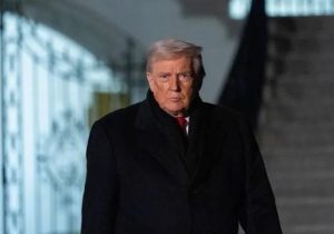 Trump geri̇ adım attı: “İran’a saldırı 5 gün ertelendi“