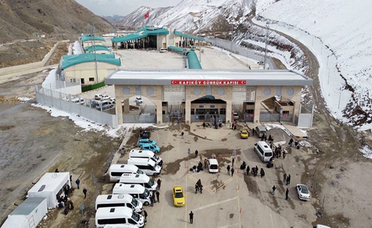 Türkiye-İran sınırında günübirlik geçişler durduruldu