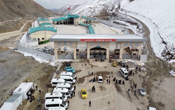 Türkiye-İran sınırında günübirlik geçişler durduruldu