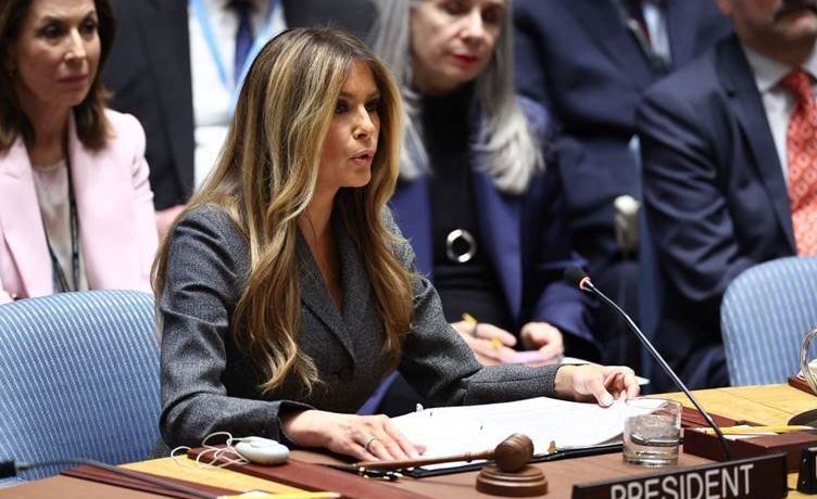 BM Güvenlik Konseyi’nde Melania Trump sürprizi I Salonda diplomasi, sahada füzeler