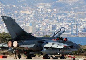 Akrotiri’de (Ağrotur) tahli̇ye kararı cuma gününe kadar uzatıldı