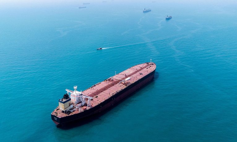 Savaşın dünyaya maliyeti artıyor I Petrol fırladı: Varil 119 doları aştı