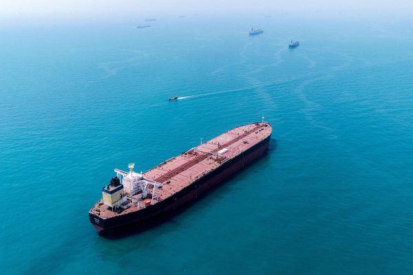 Savaşın dünyaya maliyeti artıyor I Petrol fırladı: Varil 119 doları aştı