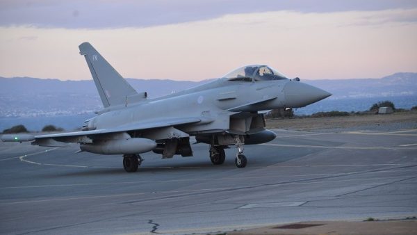 Akrotiri (Ağrotur) bölgesinde okullar bugün de kapalı