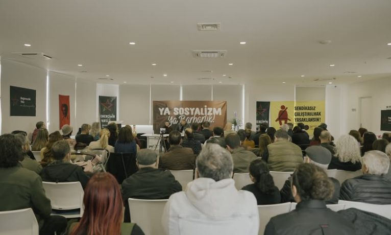 Bağımsızlık Yolu Genel Kurulu “Ya sosyalizm ya barbarlık!” kararını açıkladı