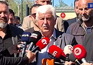 Arslan Bıçaklı: “Eylemi kaldırmadık, askaya aldık”