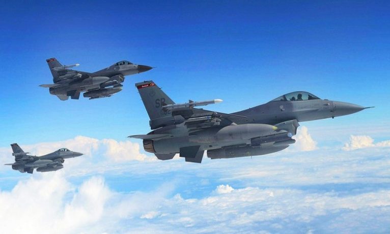 ABD savaş uçakları Kıbrıs üzerinde uçuş yapıyor