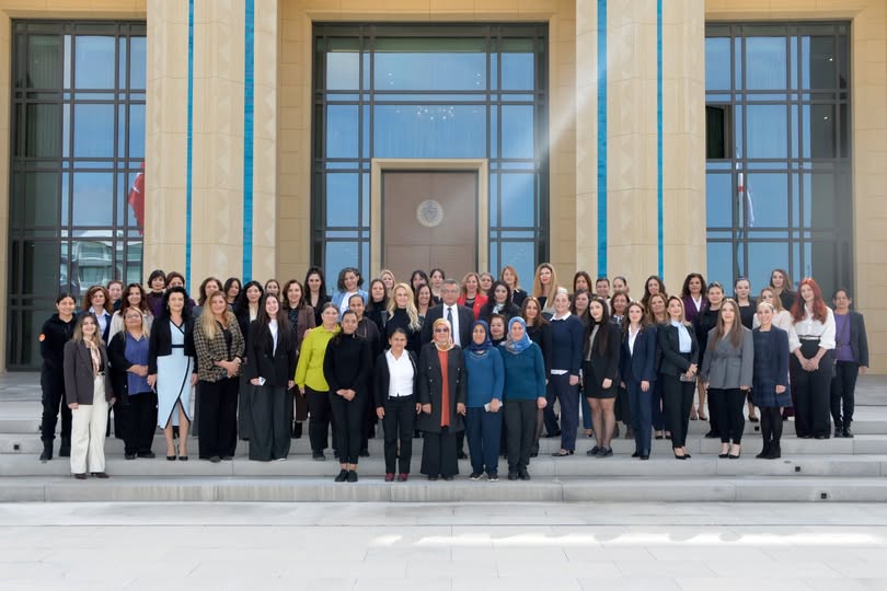 Erhürman: “Cumhurbaşkanlığında kadınların çoğunlukta olmasından gurur duyuyorum”