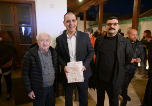 Kadir Kaba’nın “Kıbrıs’ta Fotoğrafçılığın Yüzyılı” kitabı Arabahmet Kültür Evi’nde tanıtıldı