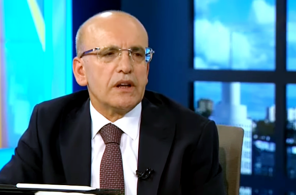 Şimşek’ten korkutan açıklama: “Petrol şoku enflasyonu raydan çıkarabilir”