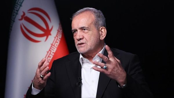 SON DAKİKA I İran Cumhurbaşkanı Pezeşkiyan: “Komşu ülkelerden özür dilerim, artık hedef alınmayacaklar“