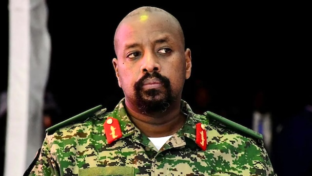 Ugandalı komutandan Türkiye’ye tehdit ve 1 milyar dolar talebi!