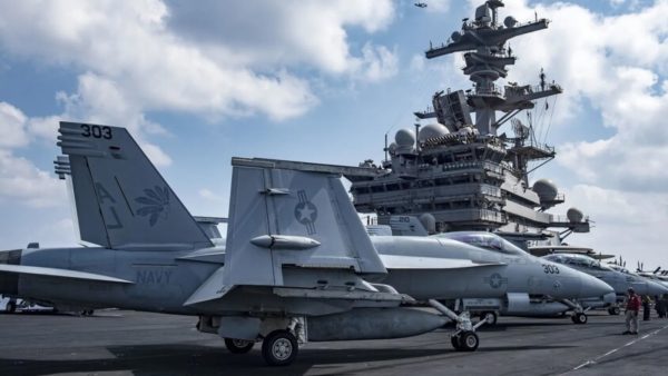 ABD uçak gemisi Orta Doğu’dan ayrılıyor