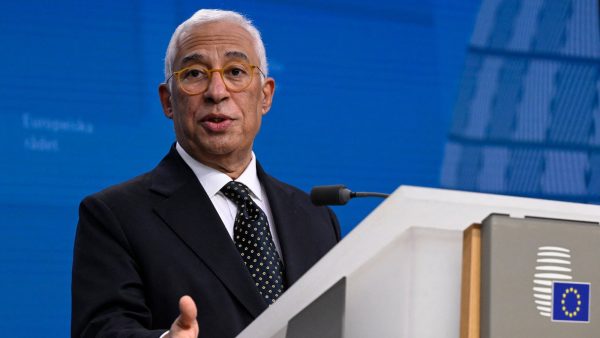 Kosta: “AB için tek stratejik yol enerji dönüşümünü hızlandırmak”