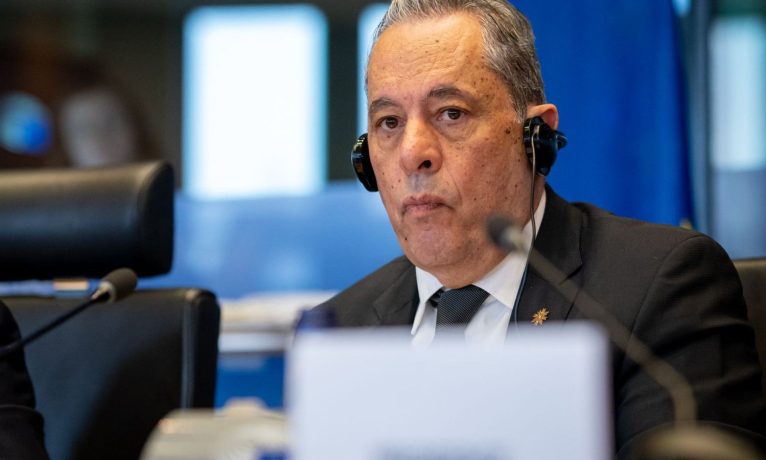 Palmas’tan Erdoğan’a yanıt: “Askeri kalıcılık tartışmasını Ankara açamaz”