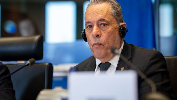 Palmas’tan Erdoğan’a yanıt: “Askeri kalıcılık tartışmasını Ankara açamaz”