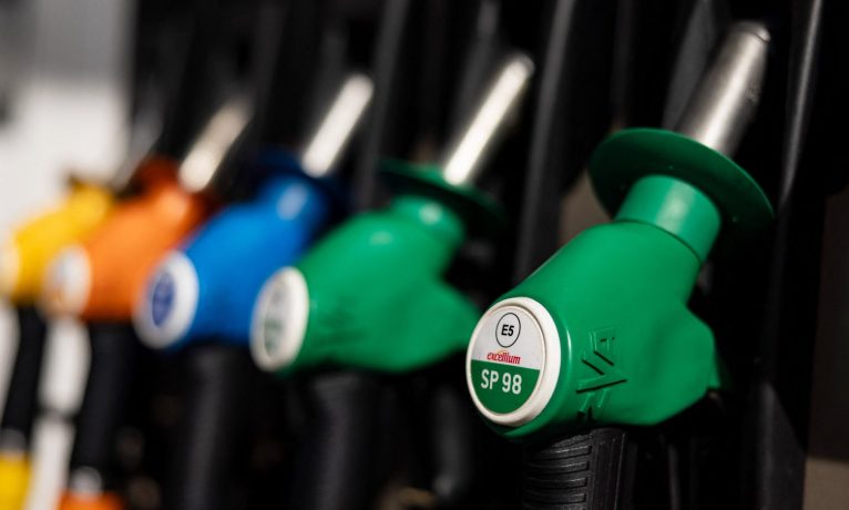 Güney’de akaryakıtta vergi indirimi yürürlükte