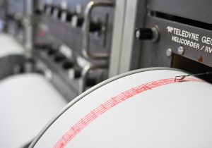 Japonya’da 7,4’lük deprem: Tsunami alarmı