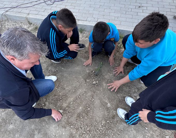 AB’nin “3 milyar ağaç” kampanyası Kıbrıs’ın kuzeyindeki okullarda başladı