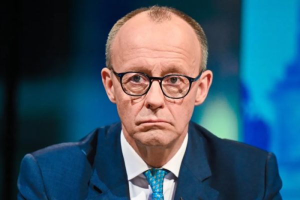 Almanya Başbakanı Merz: “İran beklenenden güçlü, ABD’nin çıkış stratejisi yok”