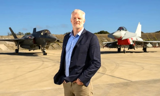 İngiltere’den net mesaj I “Üsler tartışmaya kapalı”: İngiltere Kıbrıs’ta geri adım atmıyor!