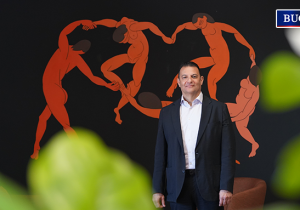 ARUCAD Rektörü Asım Vehbi’den Dünya Sanat Günü mesajı: “Sanat geleceği kuran bir güçtür”