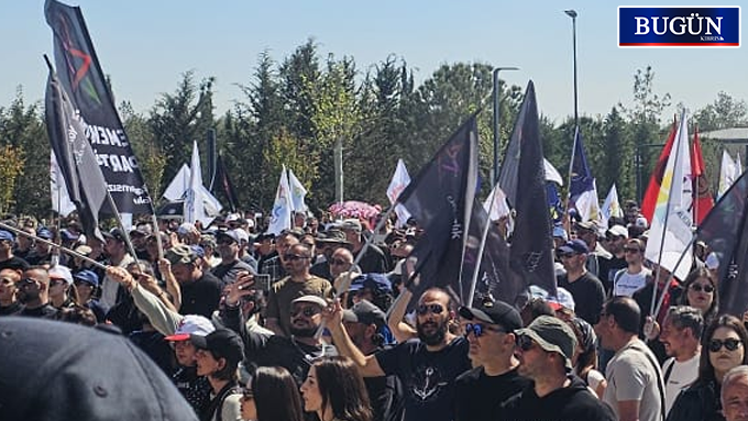 Baskılar bizi yıldıramaz! | Meydanlarda omuz omuzayız