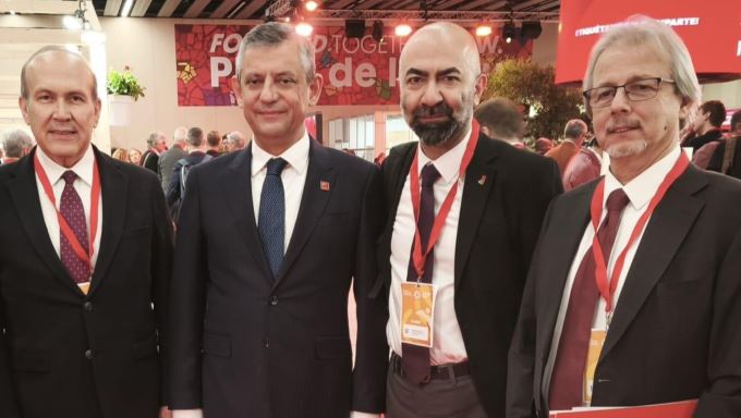 TDP, Barcelona’daki Global Progressive Forum’a katıldı