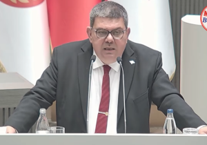 Berova’dan borçlanma yanıtı: “Ne kadar gerekirse o kadar sürecek”